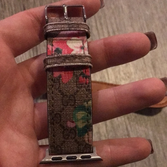 Gucci YA1264038 G-Timeless I watch band (BAND ONLY) - Picture 4 of 7